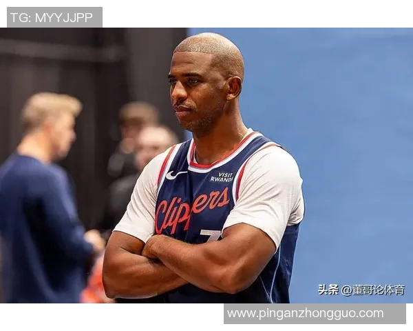 保罗与主教练发生激烈争执冲突升级 球队内外局势愈加紧张